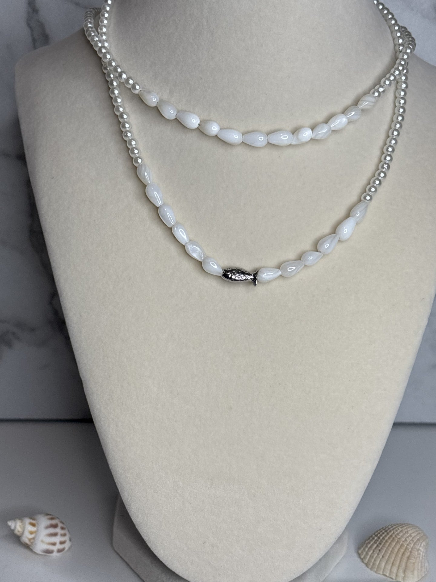 SILVER SOL & WHITE WAVE