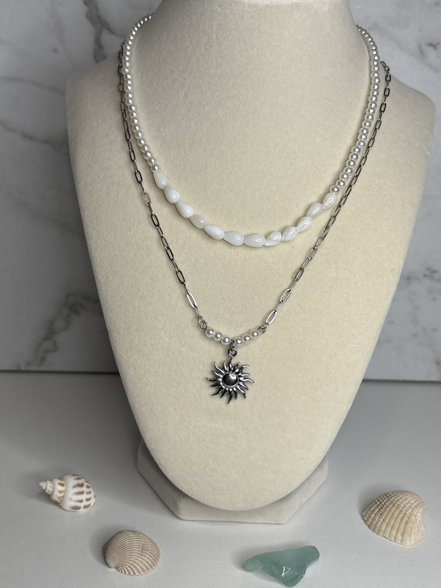 SILVER SOL & WHITE WAVE
