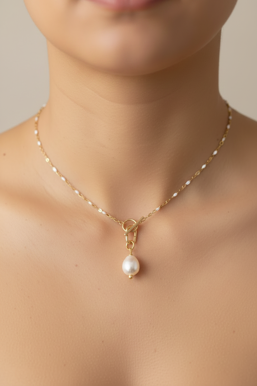Honey Wave with Smaller Pearl Charm